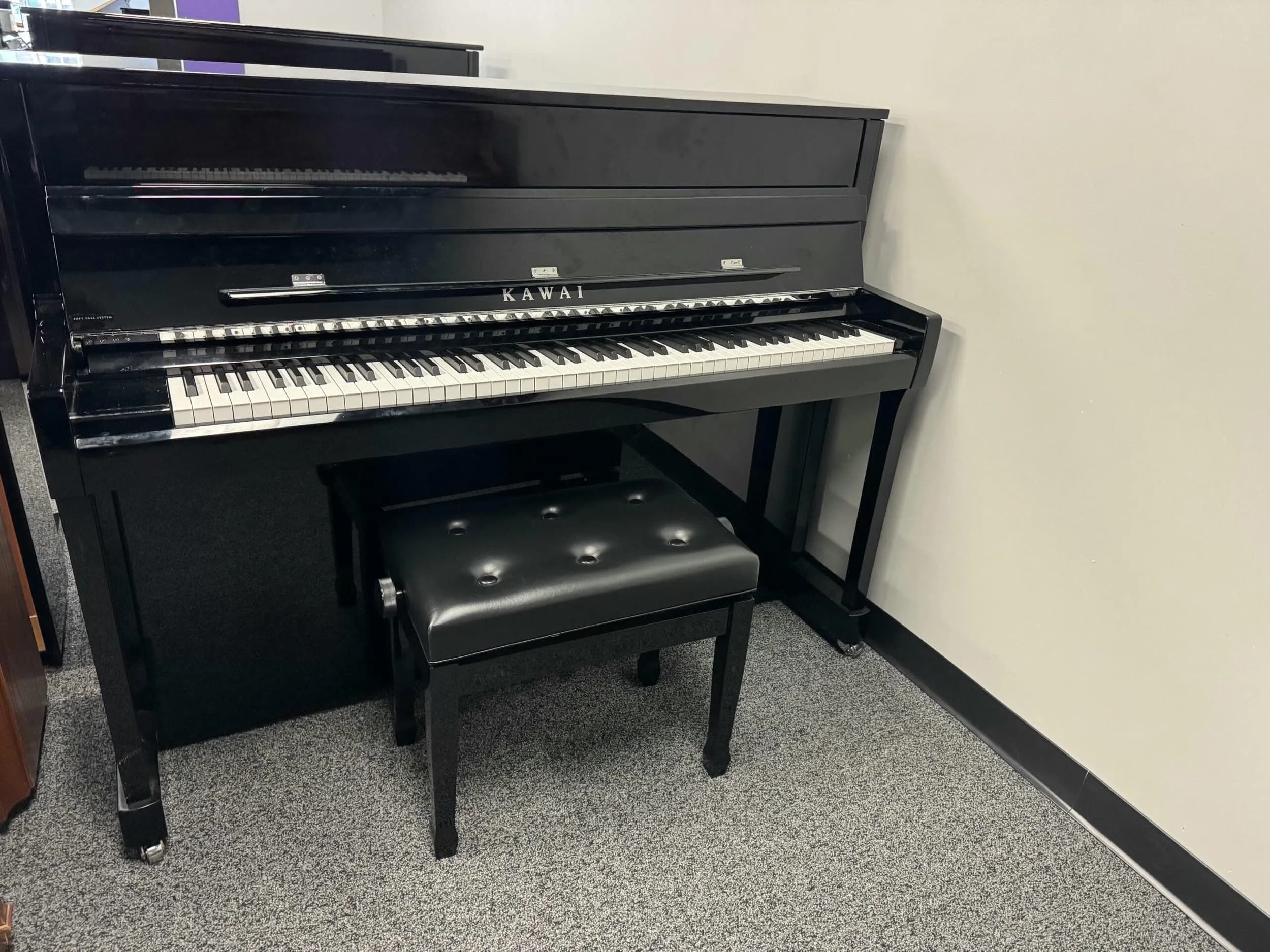 2016 Kawai K200