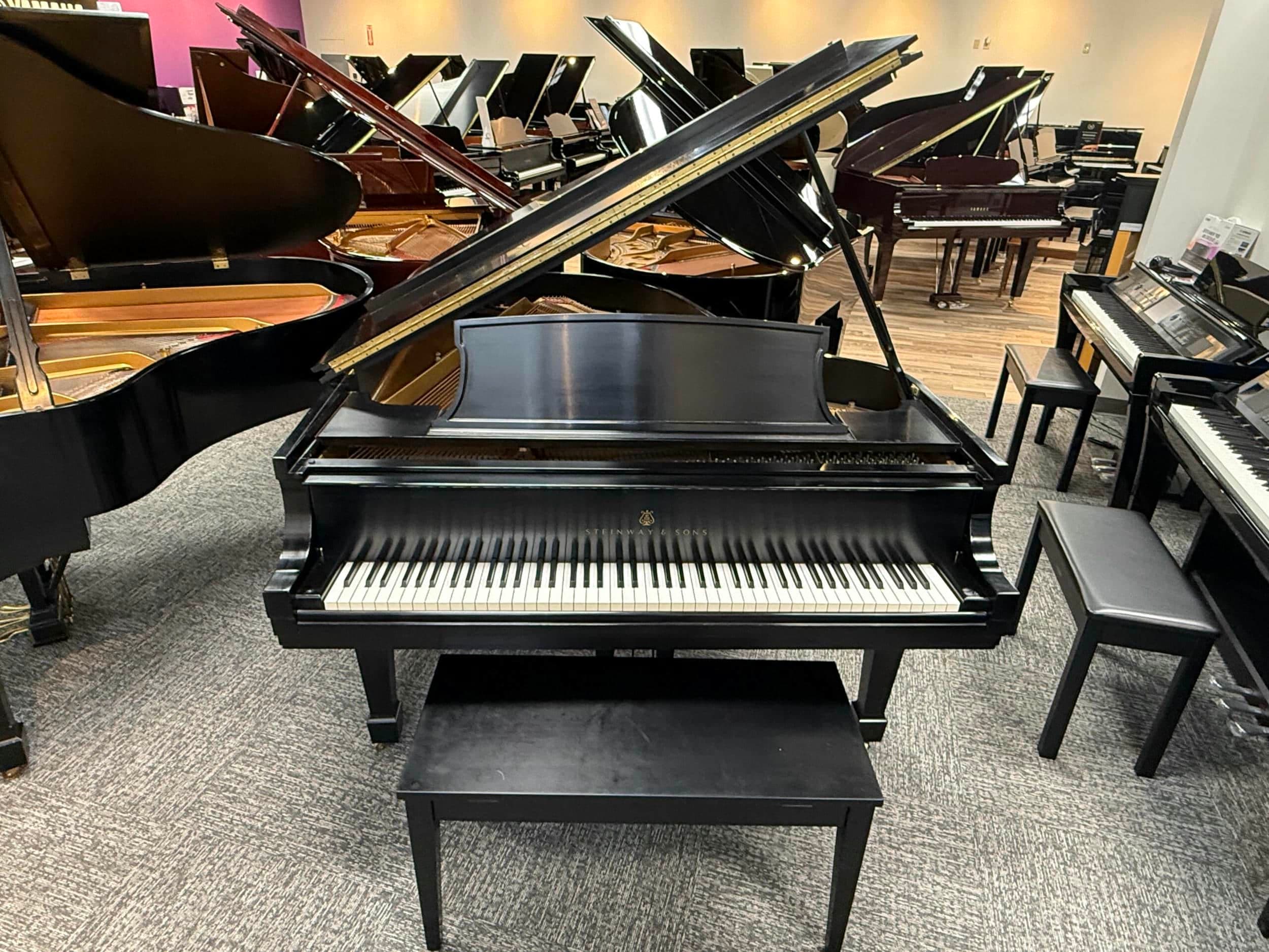 1970 Steinway Model L