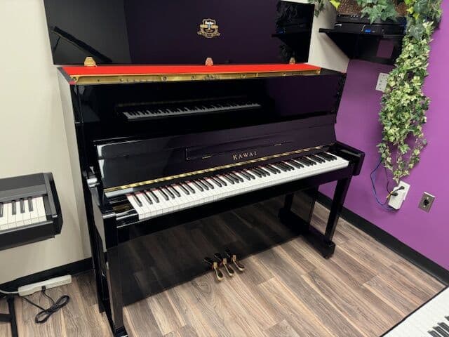 2001 Kawai K-25AE — photo 1 of 5