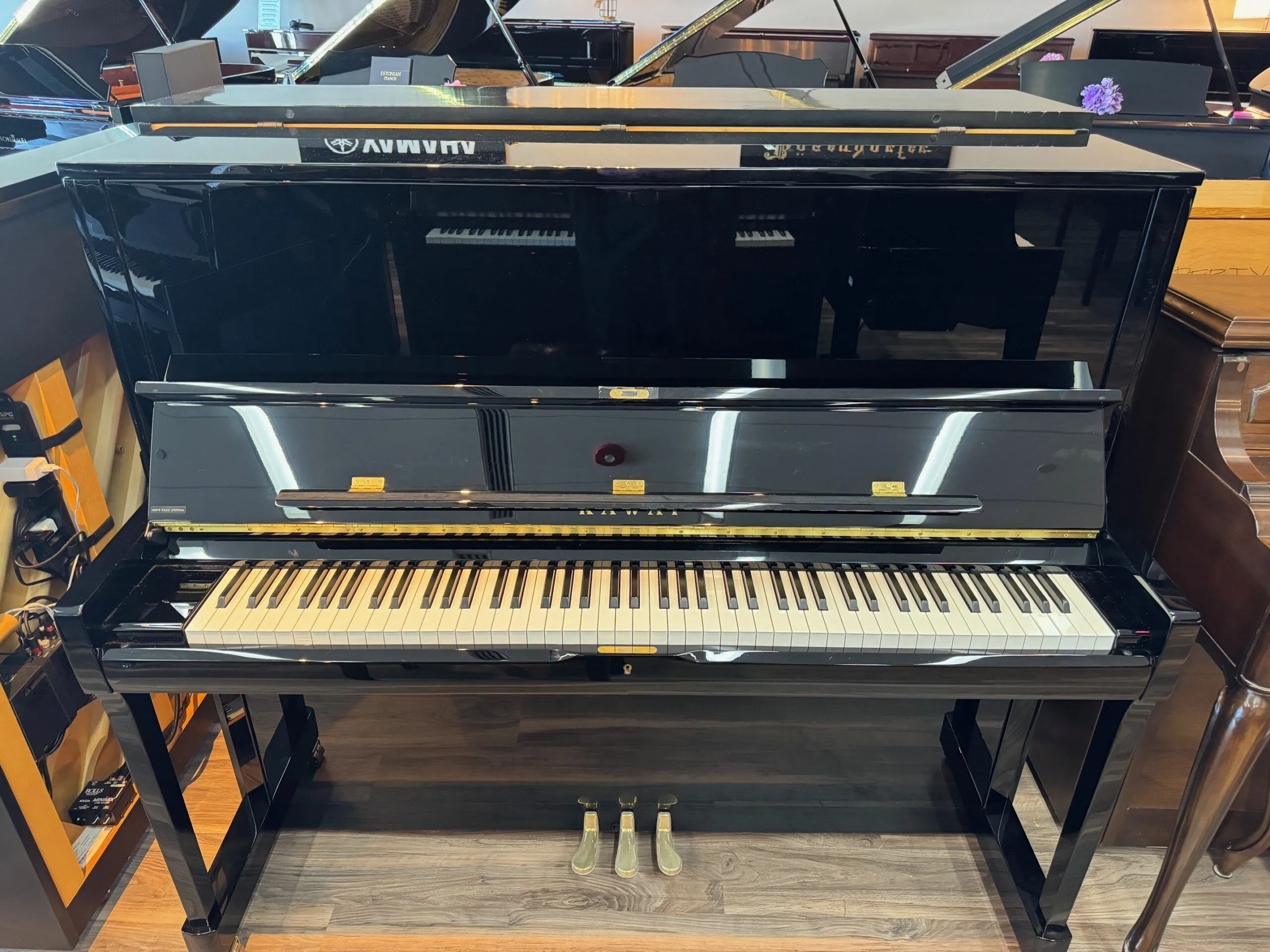 2022 Kawai K500 — photo 1 of 5