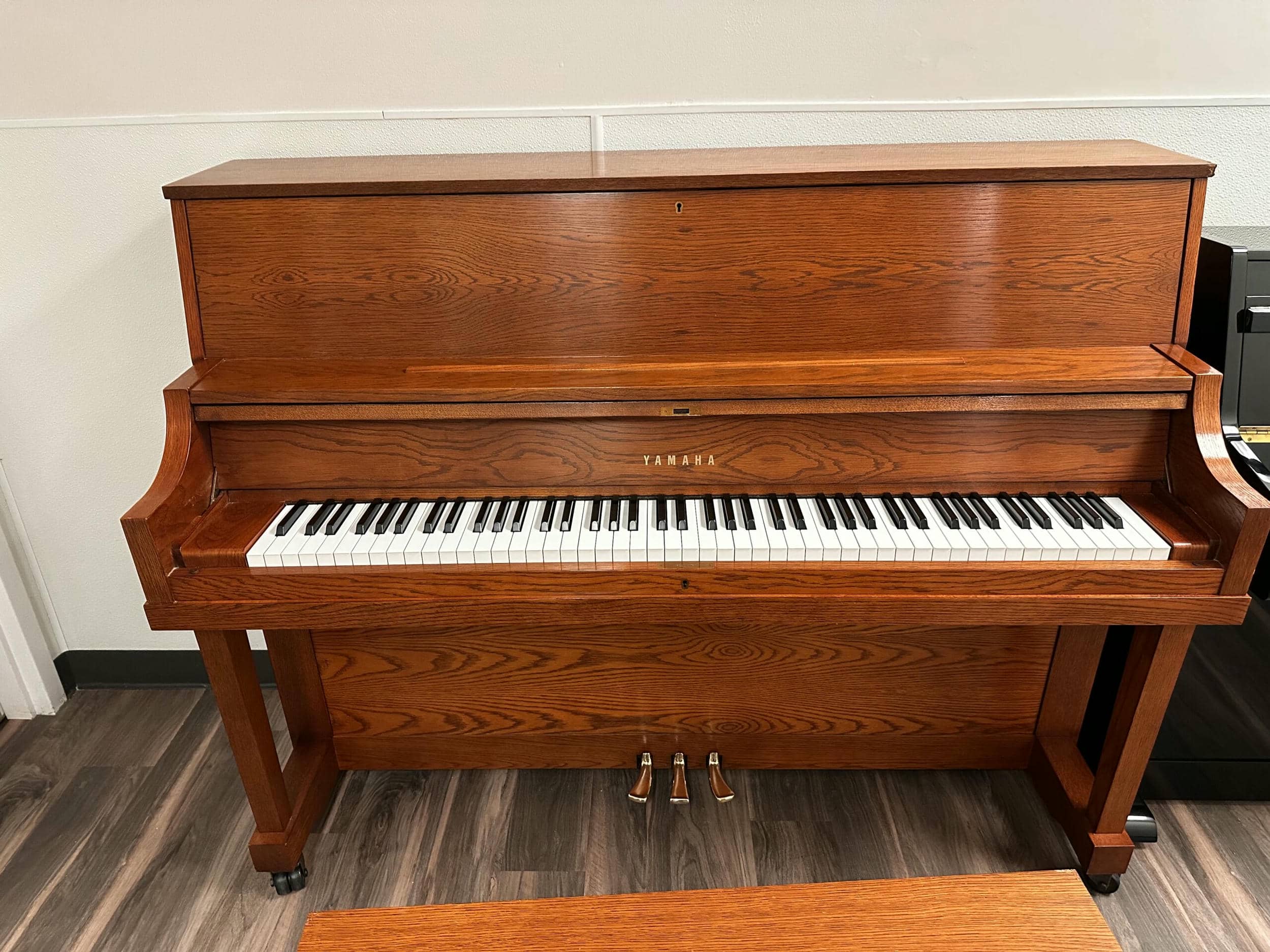 2000 Yamaha P22 — photo 1 of 5