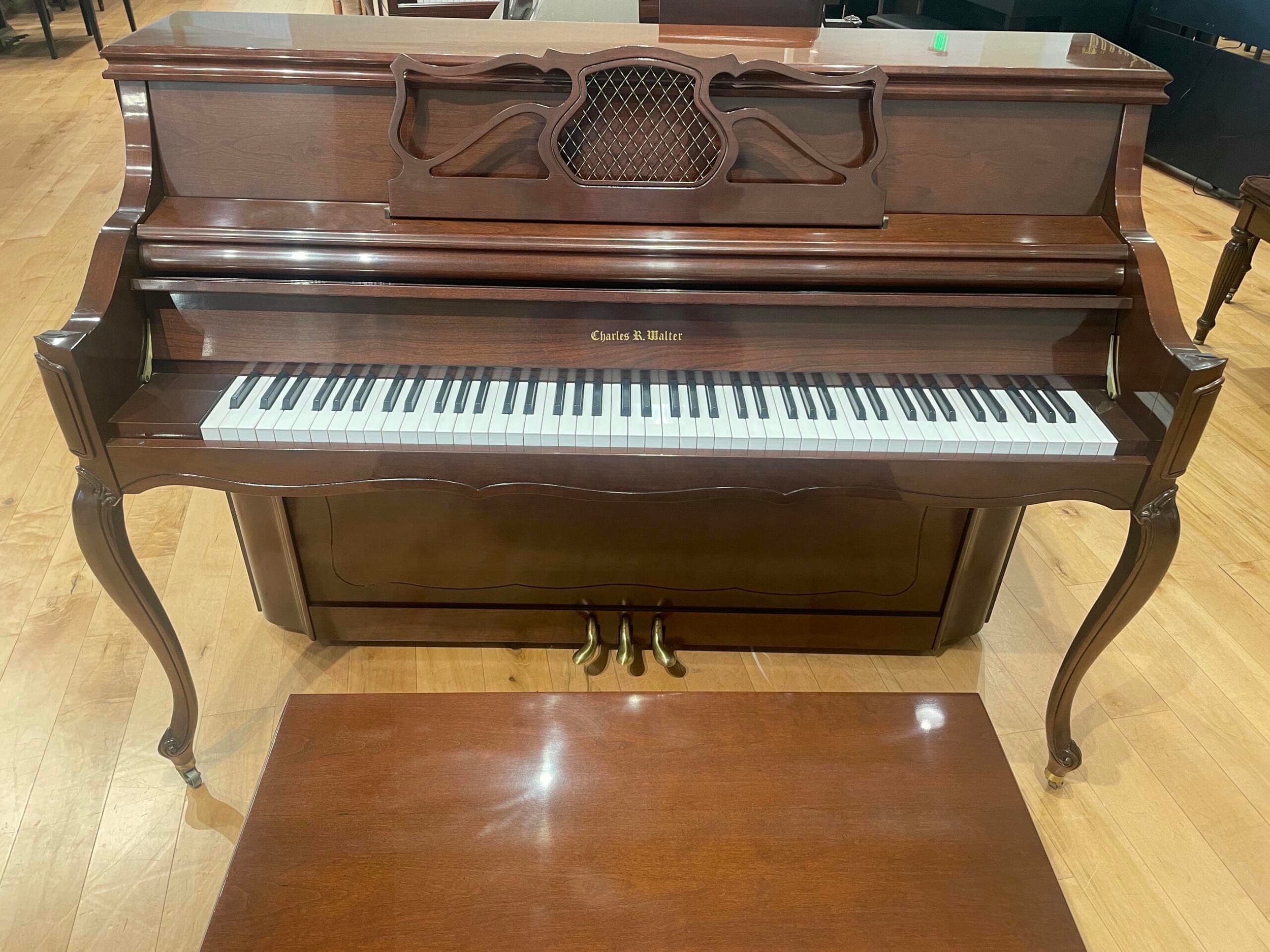 1989 Charles R Walter – 1520QACHY — photo 1 of 5