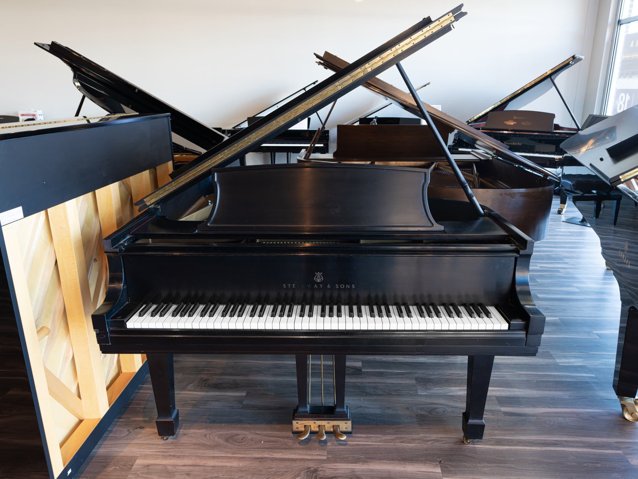 1977 Steinway Model L