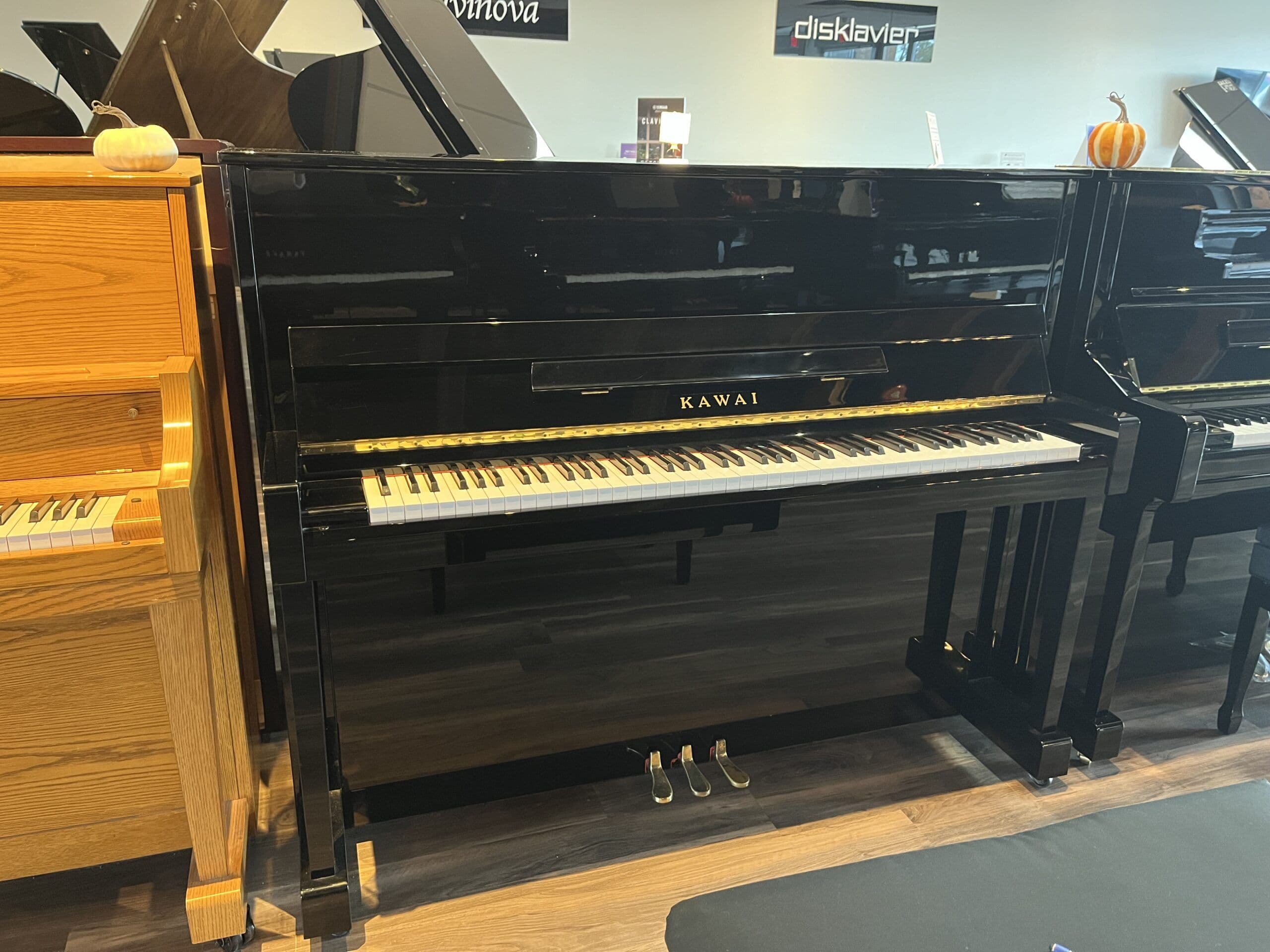 1996 Kawai CX-21D — photo 1 of 5