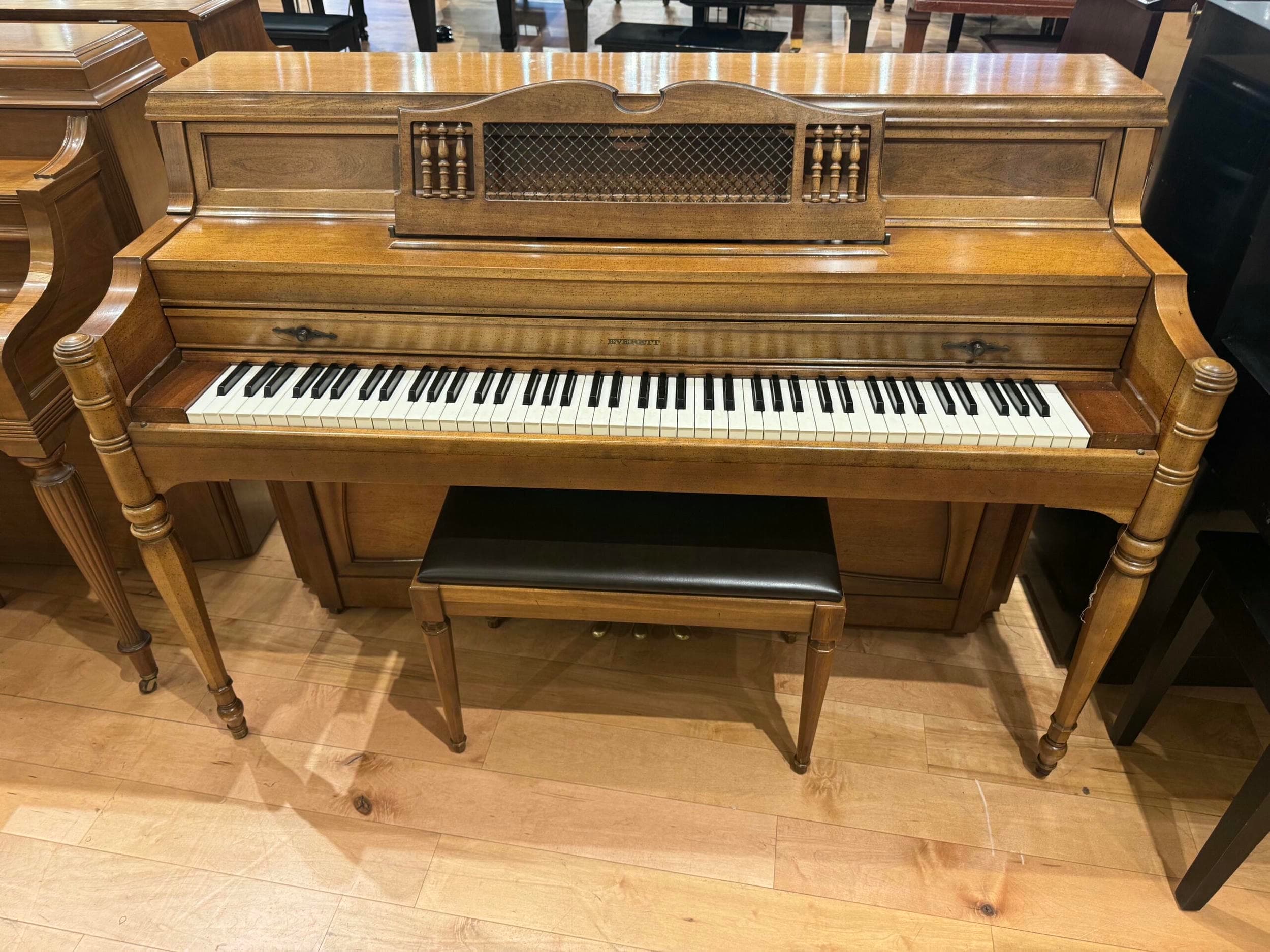 1997 Everett 6033 Console — photo 1 of 5