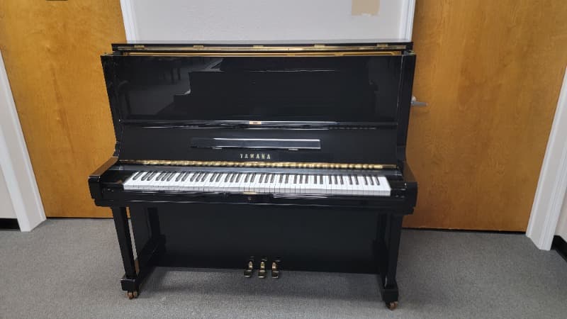 1977 Yamaha U3