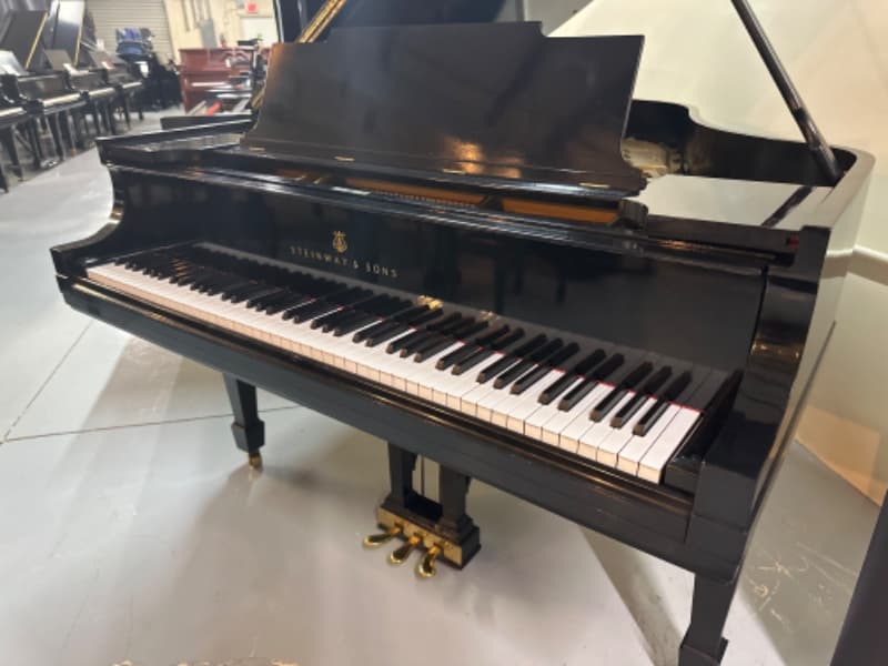 1924 Steinway M — photo 1 of 4