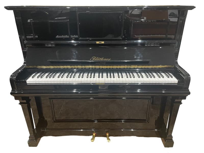 1911 Blüthner Studio upright